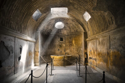 Public-Bath-in-Pompeii