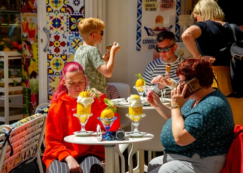 Amalfi,Italy,Tourists,Eating,Traditional,Lemon
